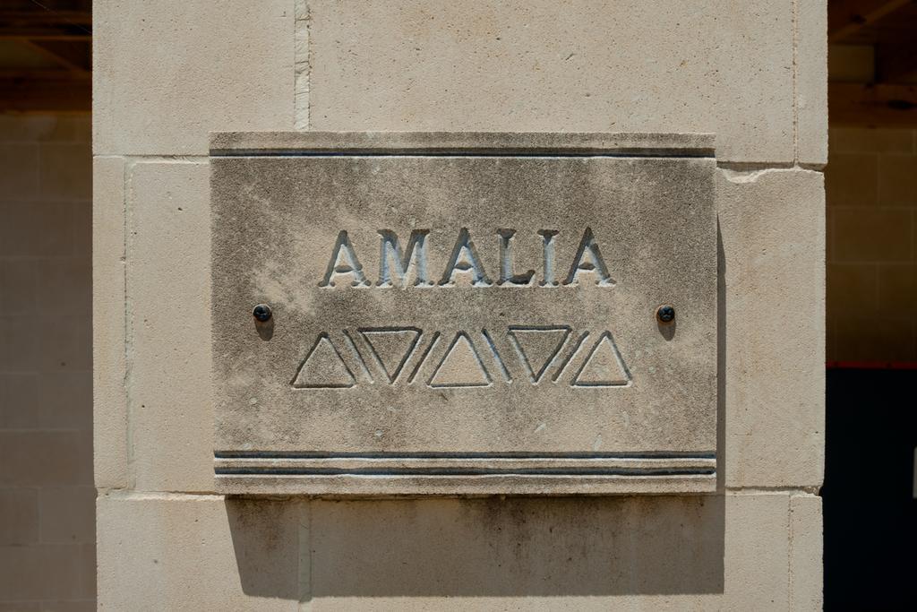 Amalia Villa Polis Eksteriør bilde